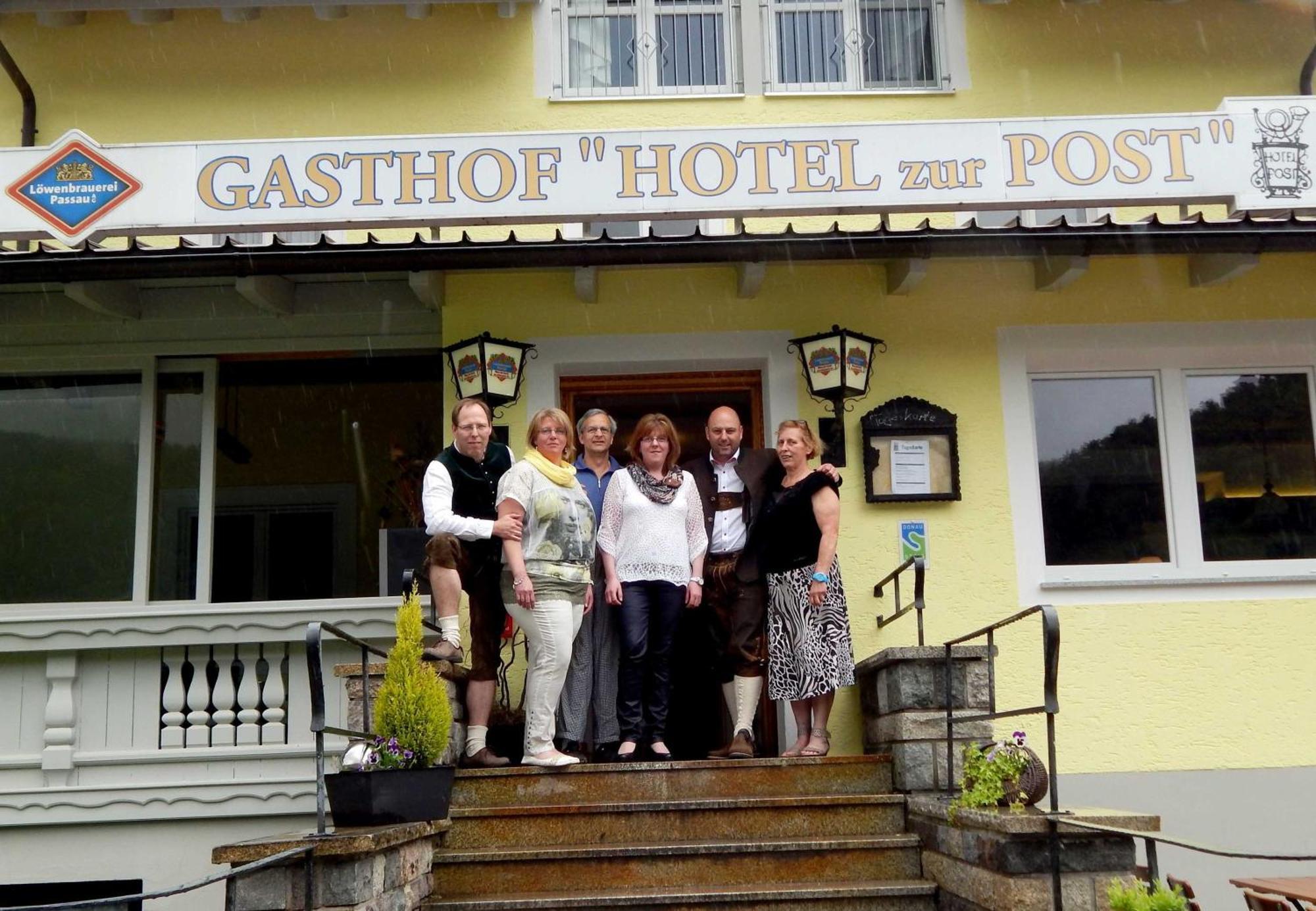 Ferienwohnungen Beim Hotel Zur Post, Erlau エクステリア 写真