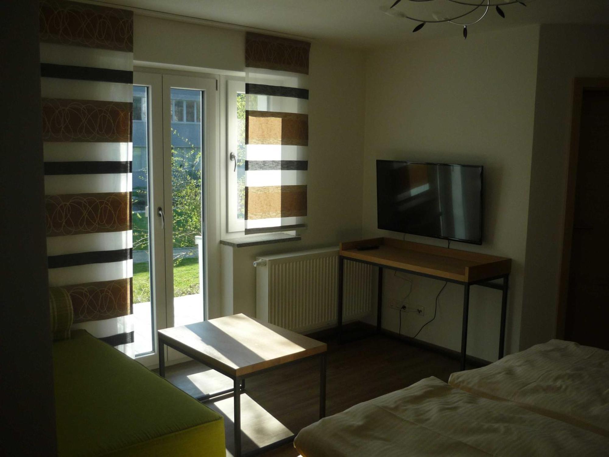 Ferienwohnungen Beim Hotel Zur Post, Erlau エクステリア 写真